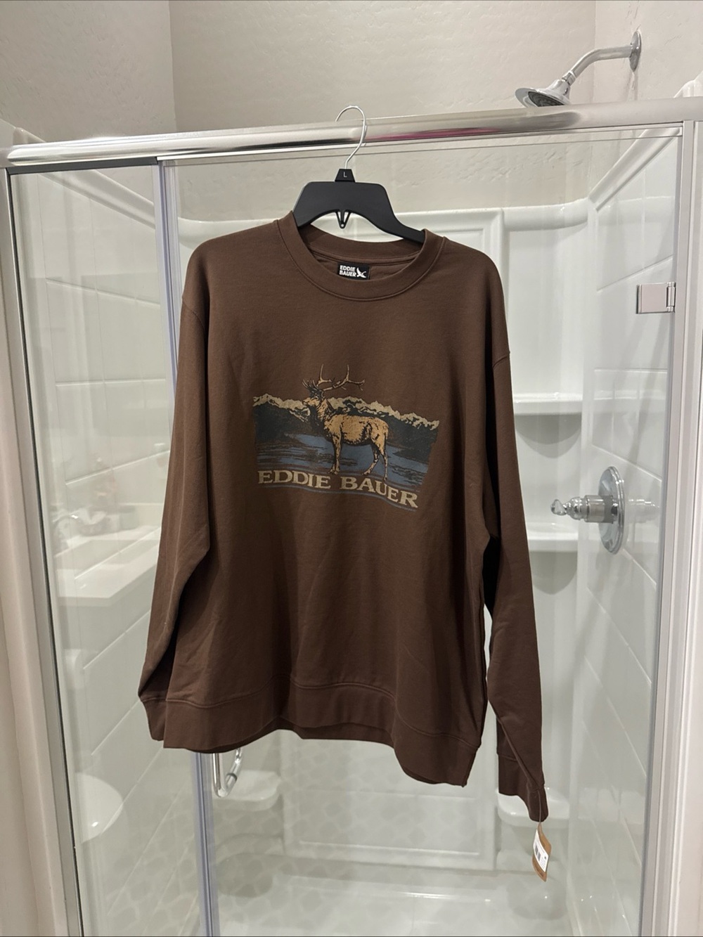 Eddie Bauer Men's Brown Graphic Crewneck Sweatshirt